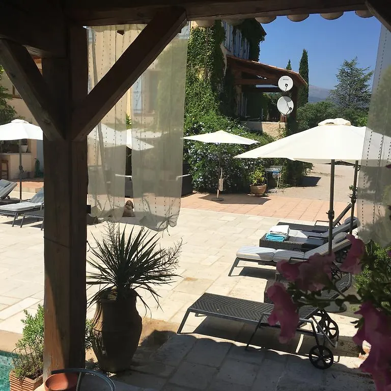 Bed and Breakfast Le Mas Shabanou Roquefort Les Pins 3*,  Francie