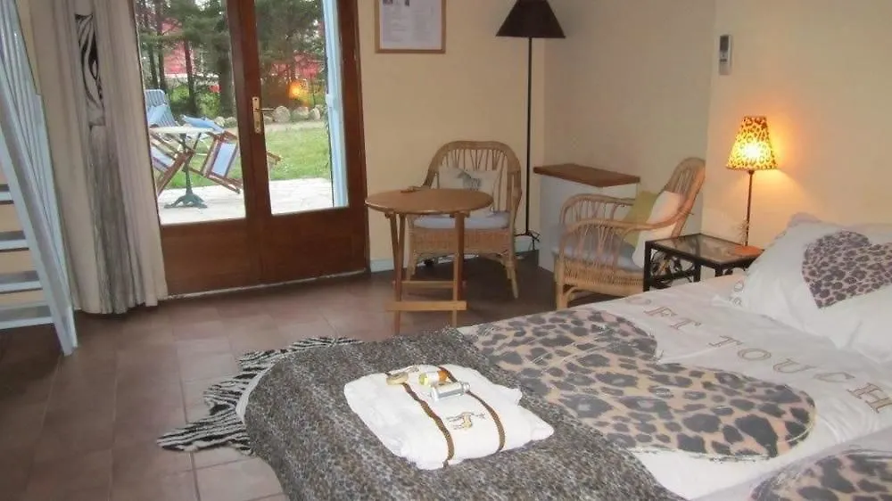 Bed and Breakfast Le Mas Shabanou Roquefort Les Pins