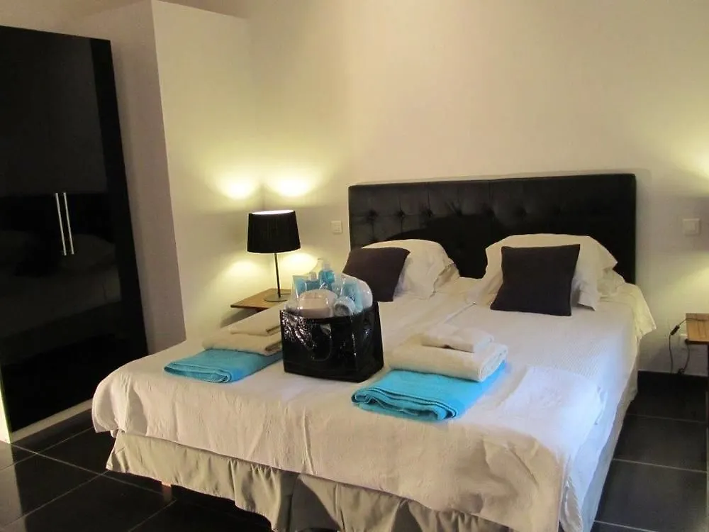 Bed and Breakfast Le Mas Shabanou Roquefort Les Pins